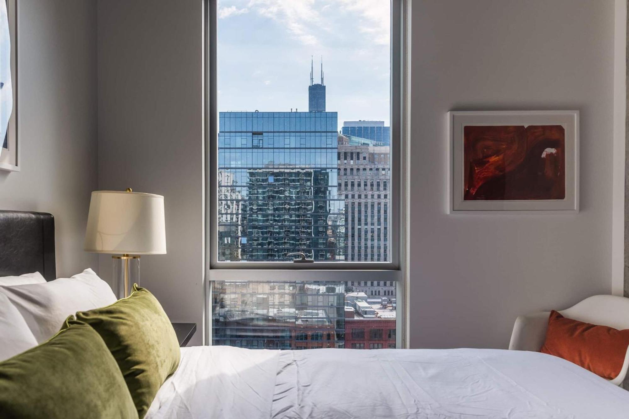 2Br Elegant Premium Suite With Balcony & Sweeping City Views Chicago Buitenkant foto